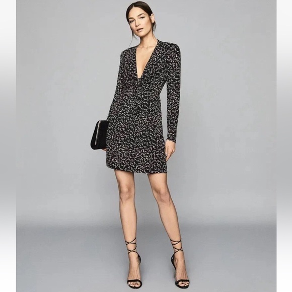 Reiss Julia NWT Black Zigzag Print Plunge Mini Dress Size 4 - Picture 2 of 16